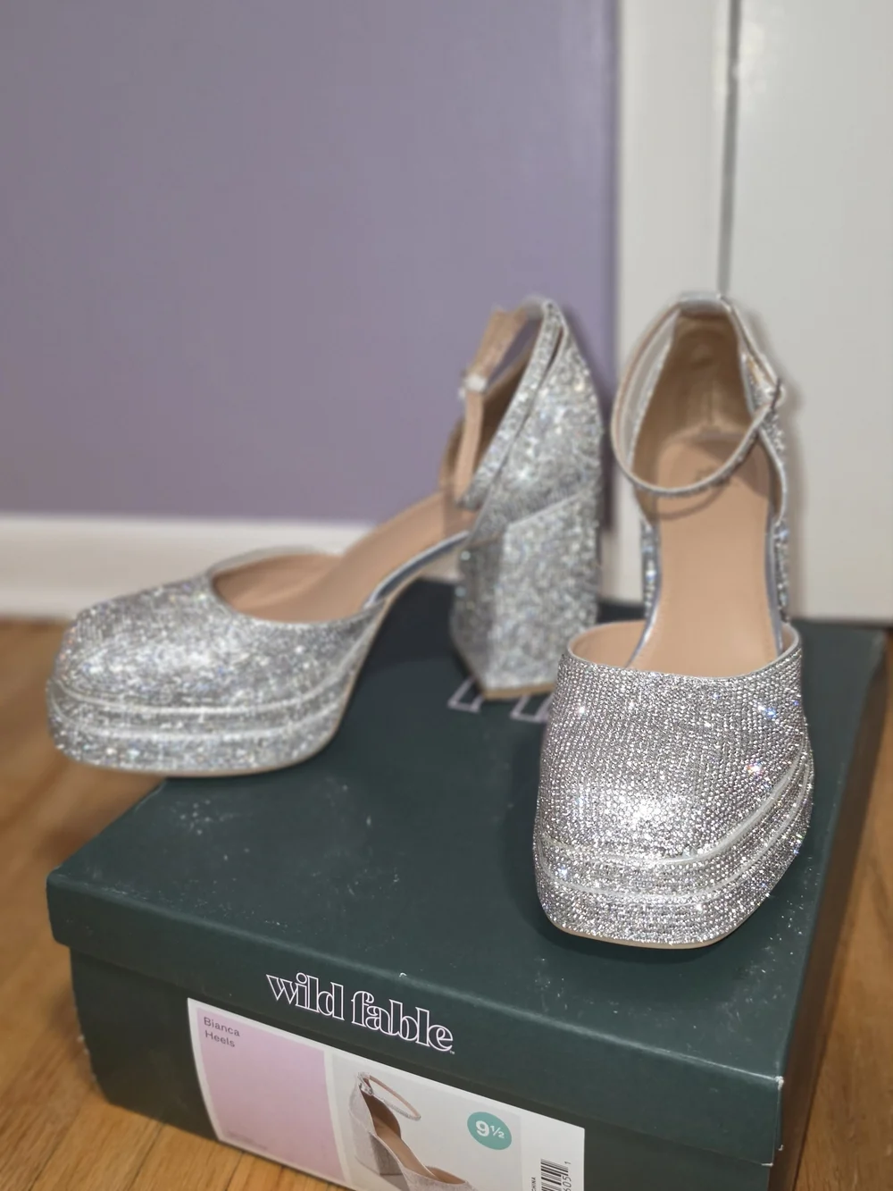 wild fable never worn